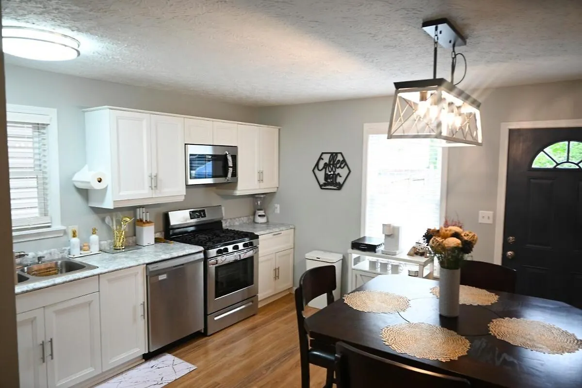 Villa Downtown Oasis By Nulu Louisville Ferienhaus